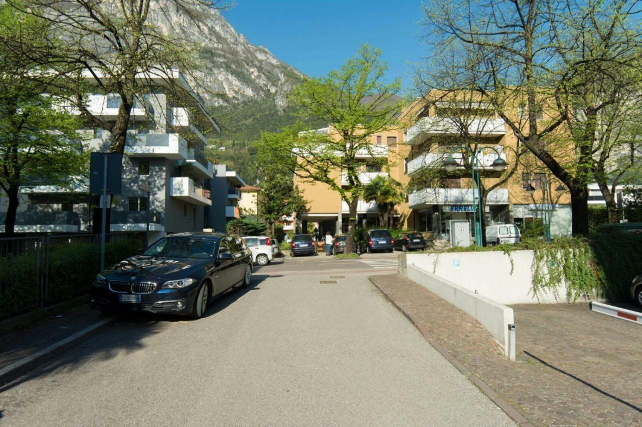 شقة Vacanza Lago Di Garda ريفا ديل غاردا المظهر الخارجي الصورة